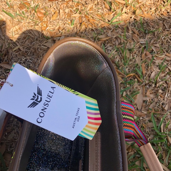 Consuela Ryan Tote - Picture 6 of 10